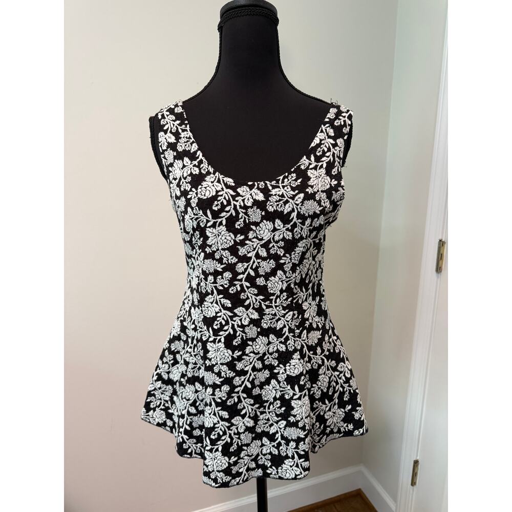 AMIRI Black & White Sleeveless Floral Peplum Top